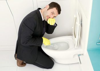 Hướng dẫn xử lý khi bồn cầu có mùi hôi