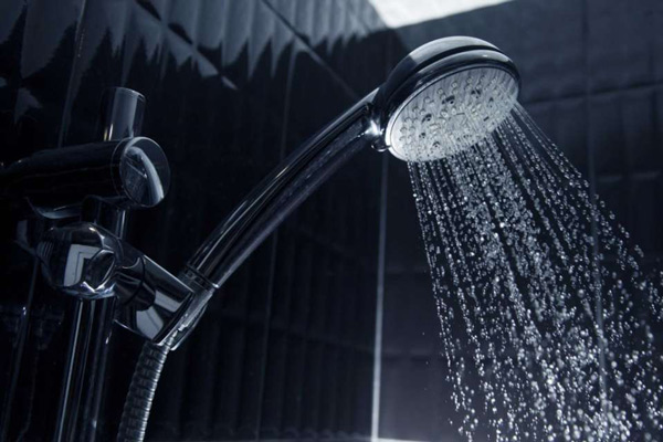 Vòi tắm vừa giúp tiết kiệm nước vừa nâng cao thẩm mỹ cho không gian